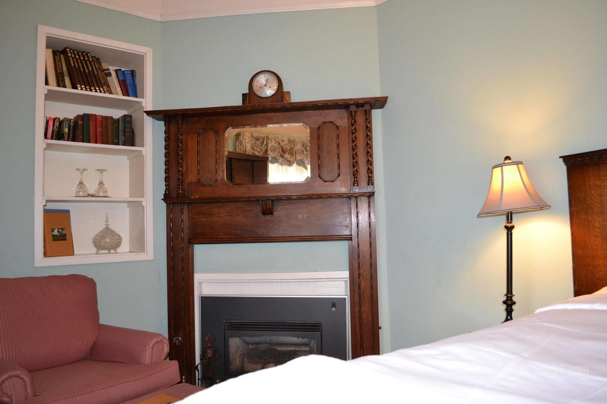 Cedar Gables 4* Napa